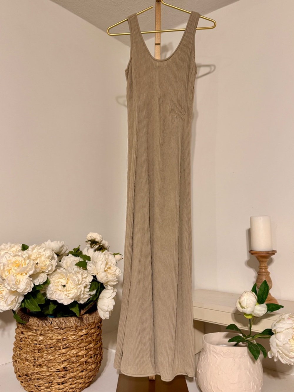 Giorgio Armani Beige Ribbed Sleeveless Maxi Dress - Picture 2 of 8